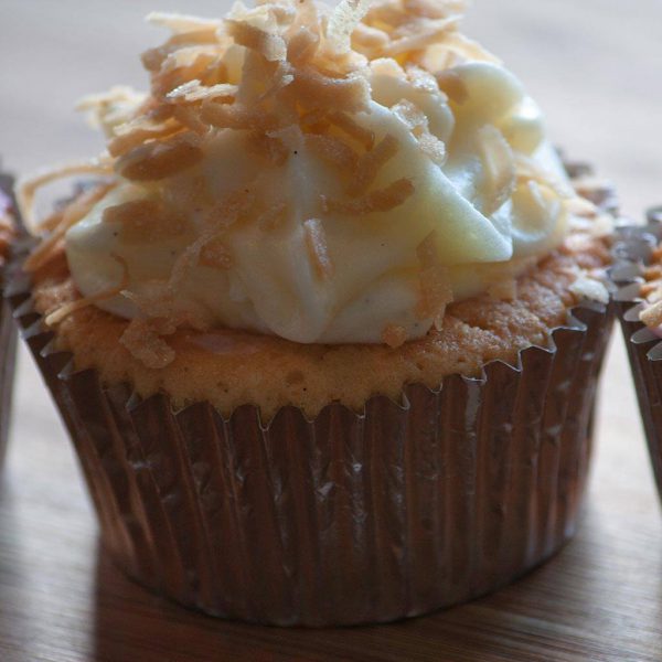 coconut-cupcakes (1)