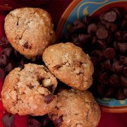 signature-walnut-chocolate-chip-cookies